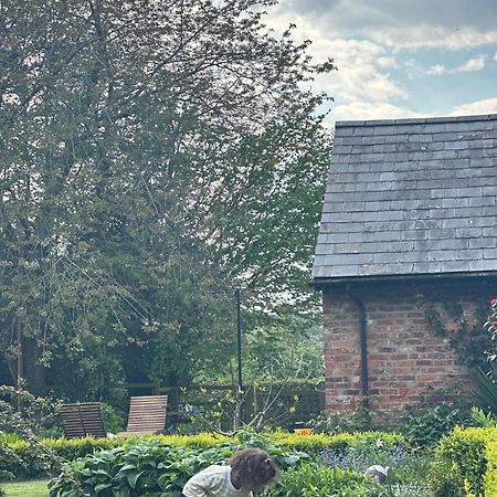 The Guesthouse At Old Vicarage Tarporley Eksteriør bilde